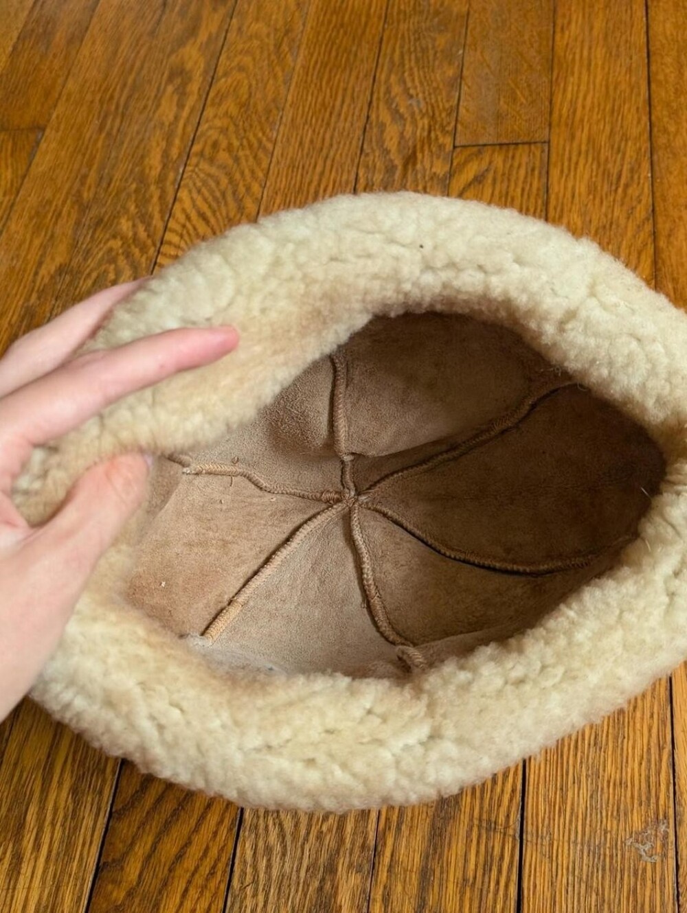 Vintage Shearling Fur Hat Cap - Picture 3 of 4